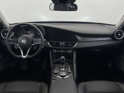 Alfa Romeo Giulia 2.2 Turbodiesel 180 CV AT8 Super (13)