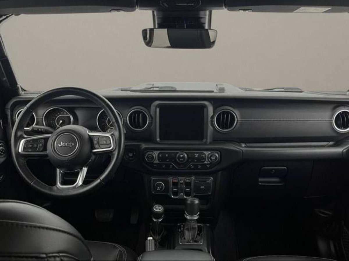 Jeep Wrangler Unlimited 2.2 Mjt II Sahara (13)