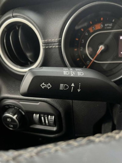 Jeep Wrangler Unlimited 2.2 Mjt II Sahara (15)