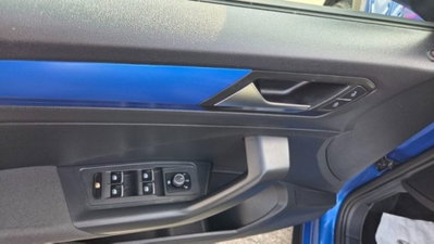 Volkswagen T-Roc 1.0 tsi Style 115cv (14)