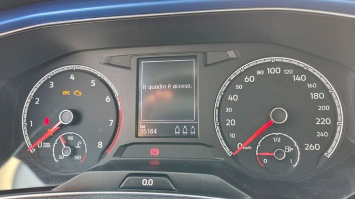 Volkswagen T-Roc 1.0 tsi Style 115cv (18)