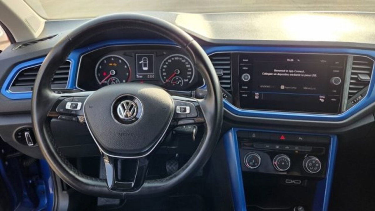 Volkswagen T-Roc 1.0 tsi Style 115cv (19)