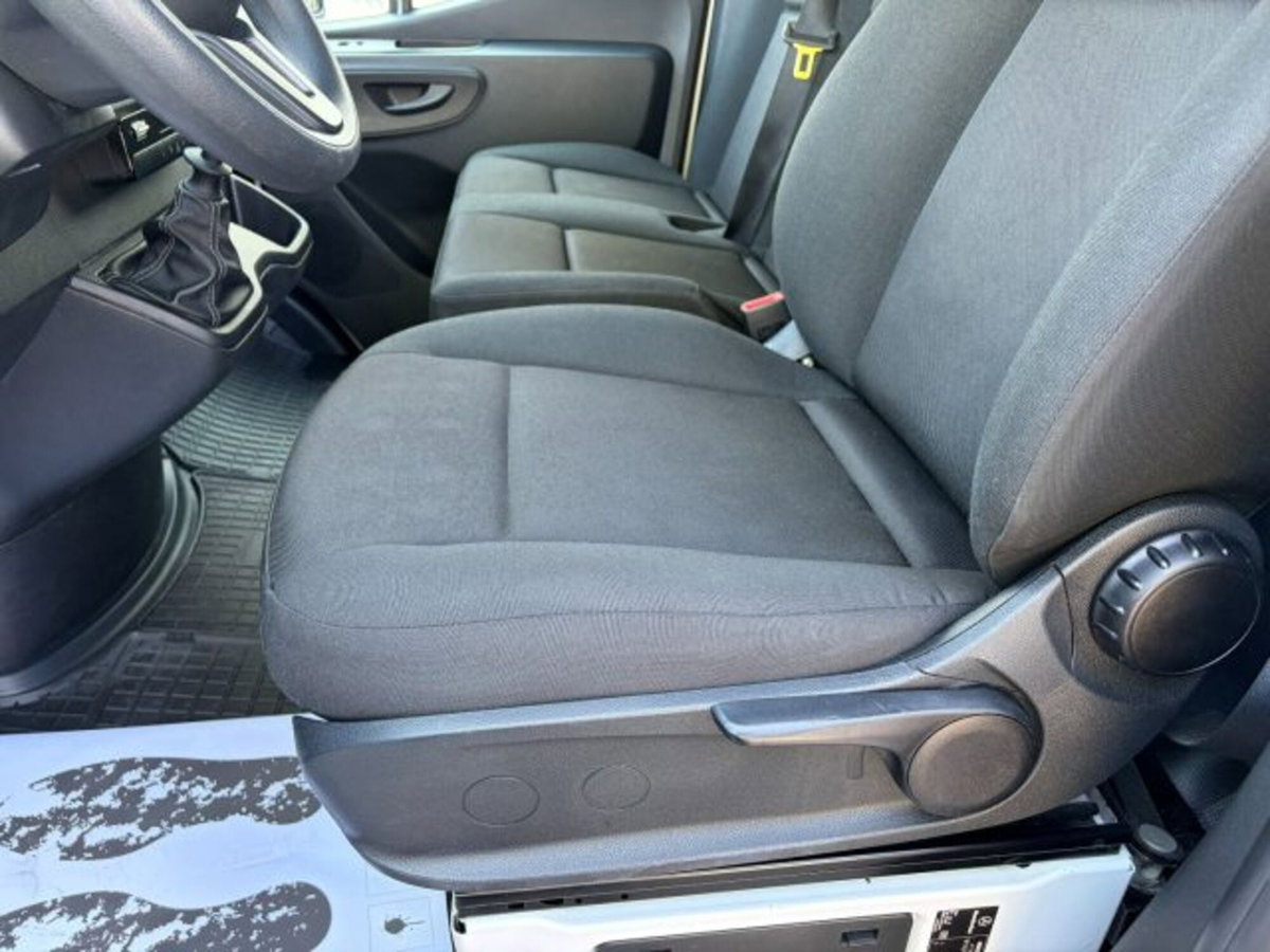 Mercedes-Benz Sprinter F39/35 311 CDI FWD TA Furgone (10)