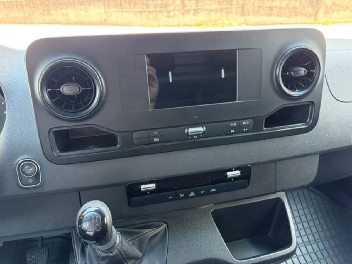 Mercedes-Benz Sprinter F39/35 311 CDI FWD TA Furgone (14)