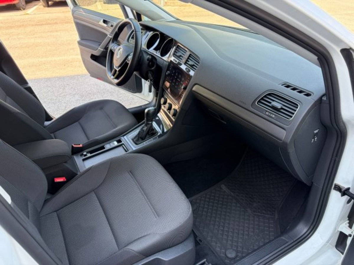 Volkswagen Golf 1.5 TGI DSG 5p. Business BlueMotion Technology (13)