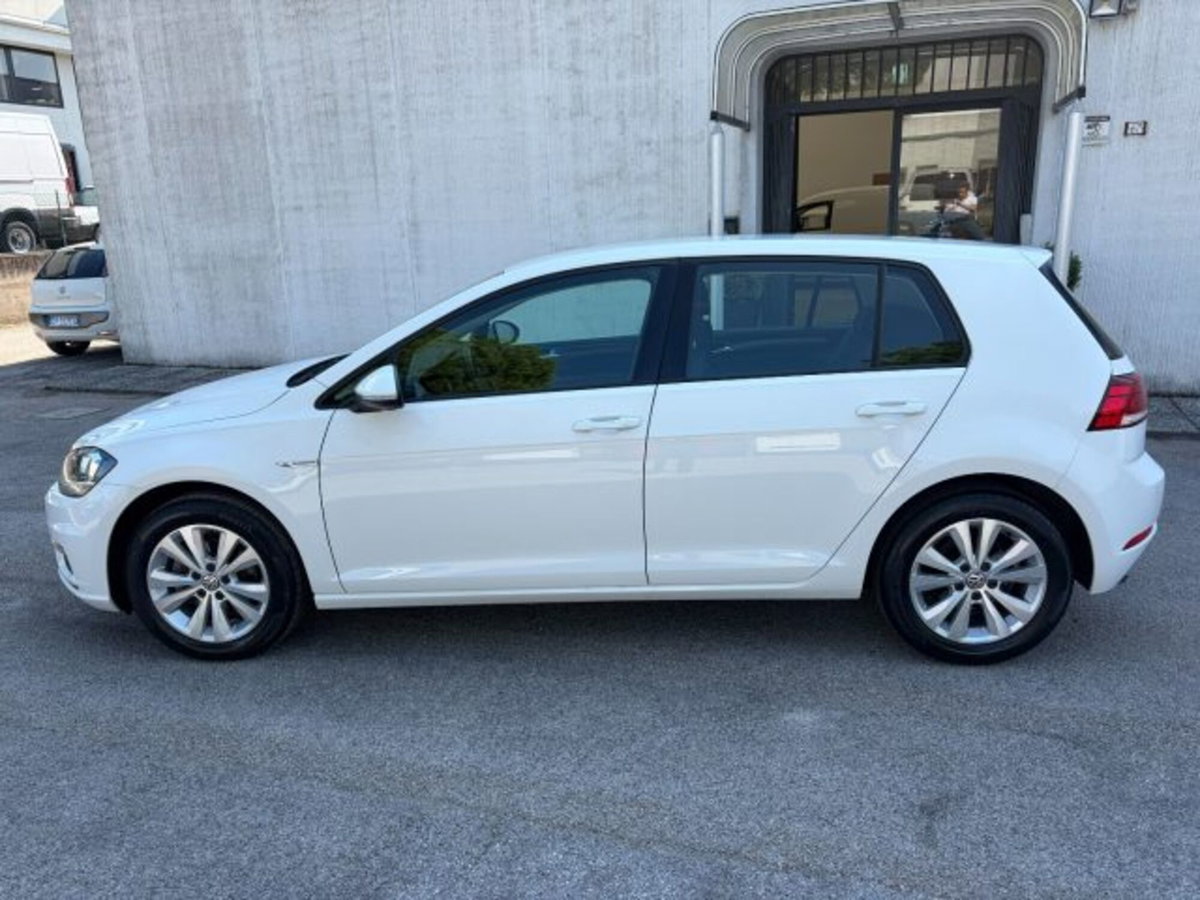 Volkswagen Golf 1.5 TGI DSG 5p. Business BlueMotion Technology (8)