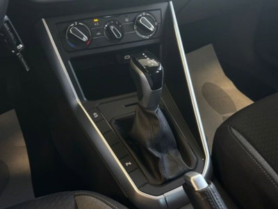 Volkswagen Taigo 1.0 tsi Edition 110cv dsg (14)