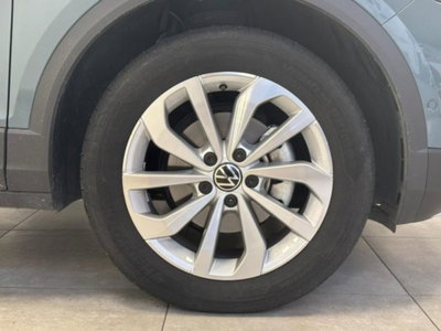 Volkswagen T-Roc 1.0 tsi Style 115cv (7)