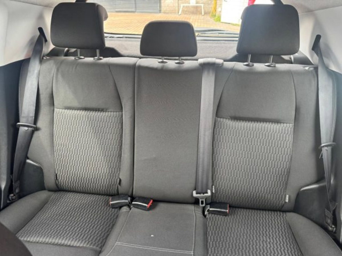 Peugeot 208 68 5 porte Active (14)