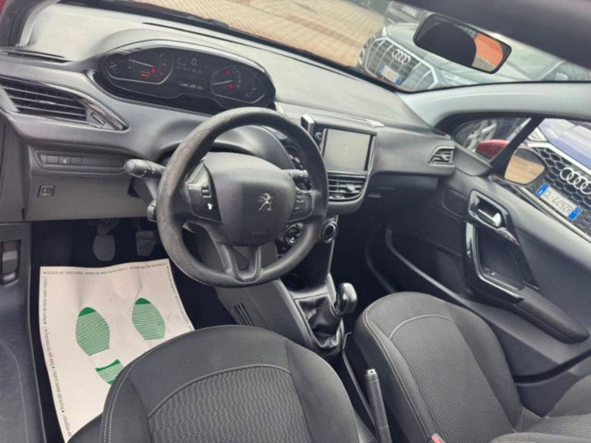 Peugeot 208 68 5 porte Active (9)