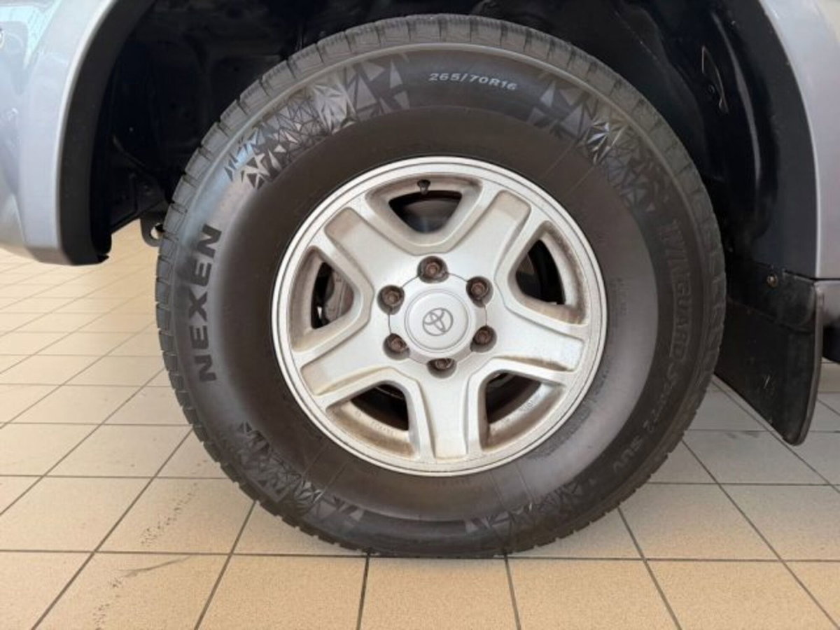 Toyota Land Cruiser turbodiesel 3 porte KZJ90 GX (7)