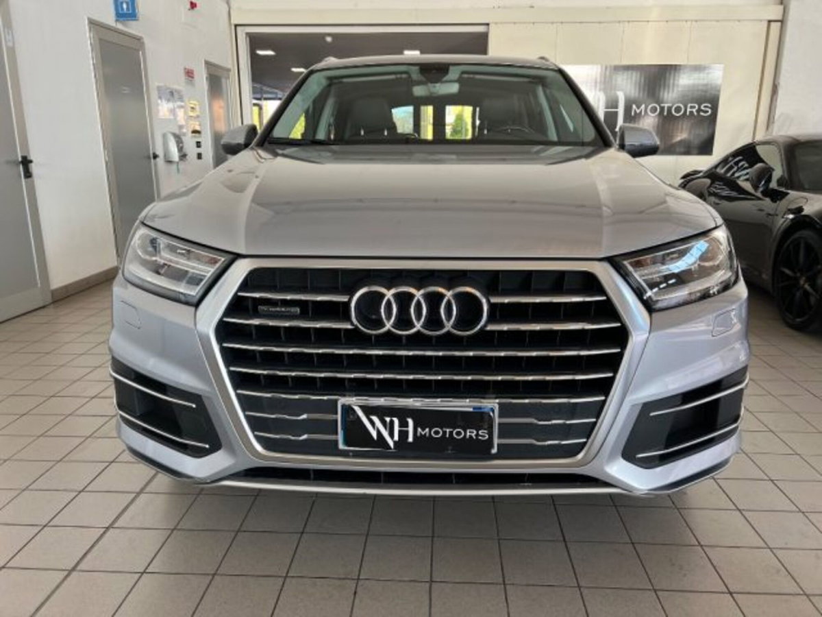 Audi Q7 3.0 TDI 272 CV quattro tiptronic (2)