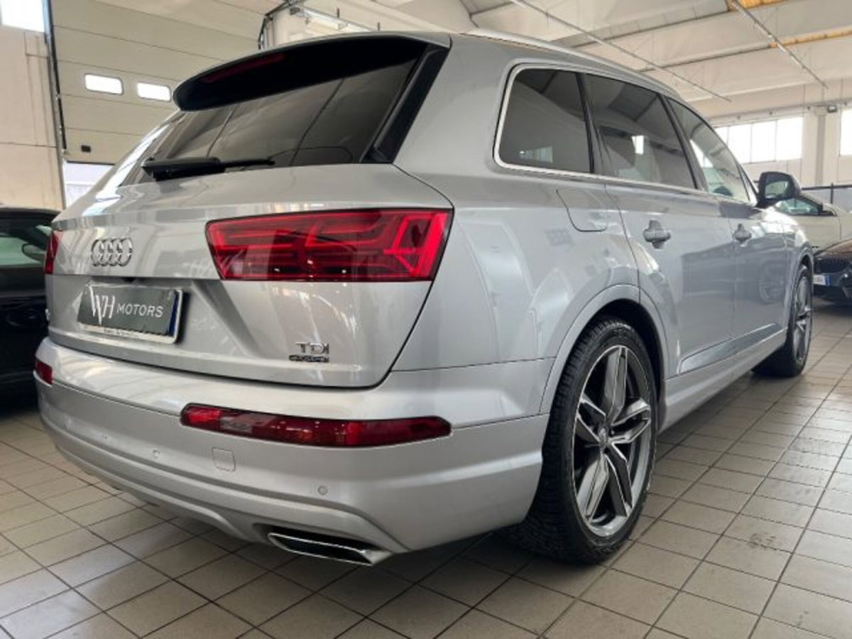 Audi Q7 3.0 TDI 272 CV quattro tiptronic (6)