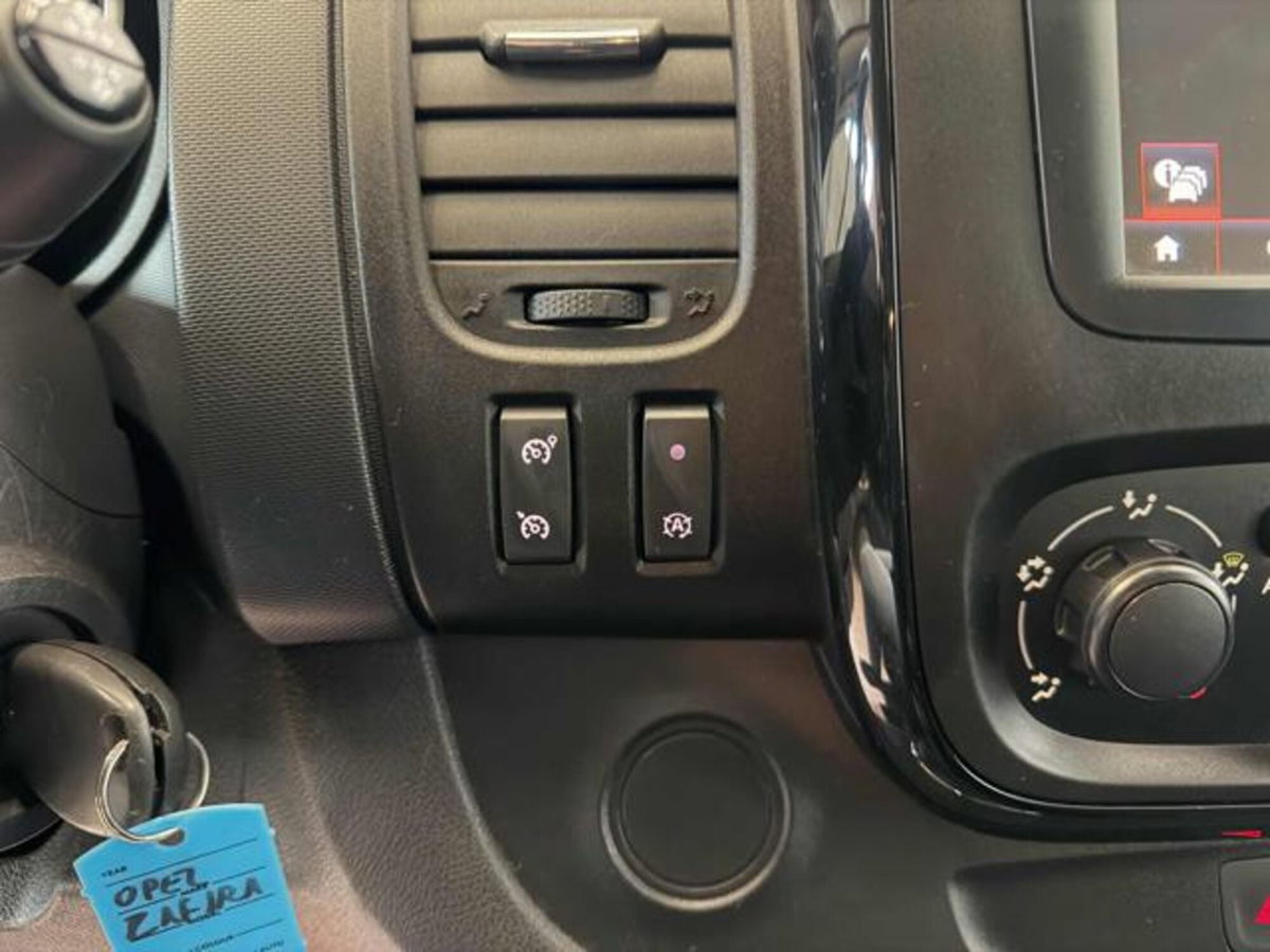 Opel Vivaro Furgone 27 1.6 BiTurbo 145CV S&S EcoFLEPC-TN Combi (17)