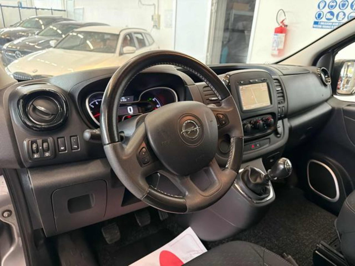 Opel Vivaro Furgone 27 1.6 BiTurbo 145CV S&S EcoFLEPC-TN Combi (8)