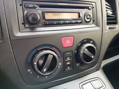 Fiat Idea 1.2 16V BlackLabel (15)