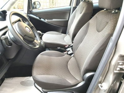 Fiat Idea 1.2 16V BlackLabel (9)