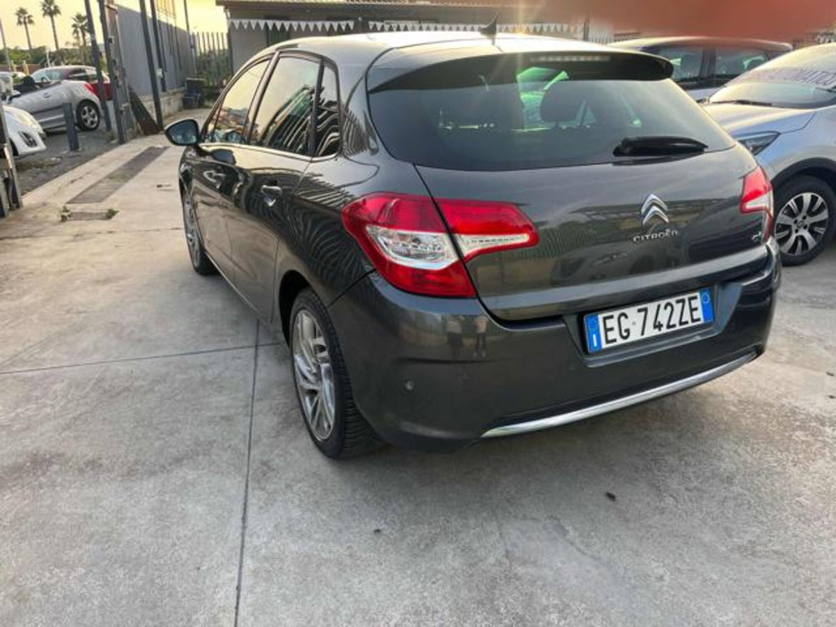 Citroen C4 1.6 HDi 110 Exclusive (5)