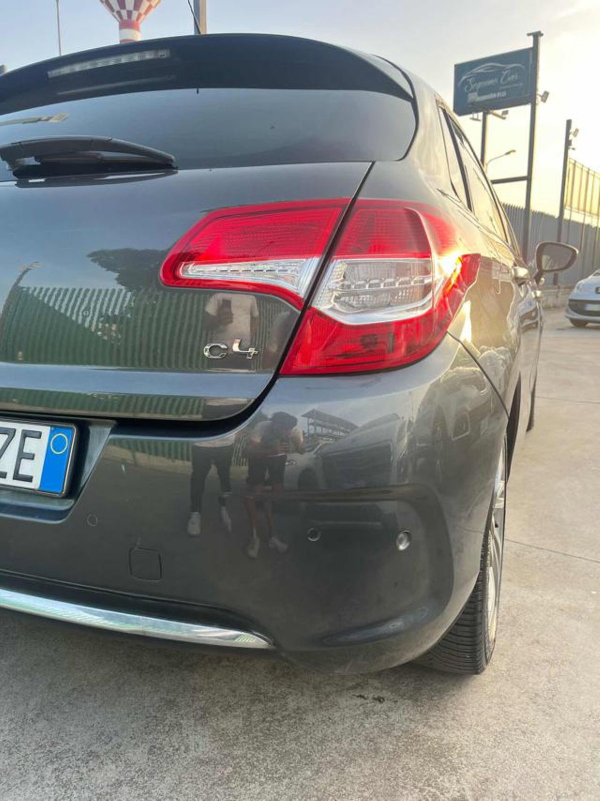 Citroen C4 1.6 HDi 110 Exclusive (6)
