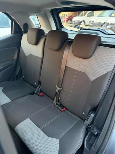 Ford EcoSport 1.5 TDCi 90 CV Titanium (11)