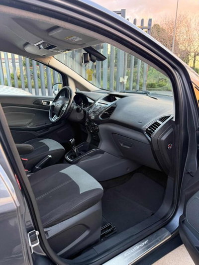 Ford EcoSport 1.5 TDCi 90 CV Titanium (9)