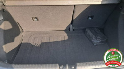 Hyundai i20 1.2 5 porte Econext Connectline (9)