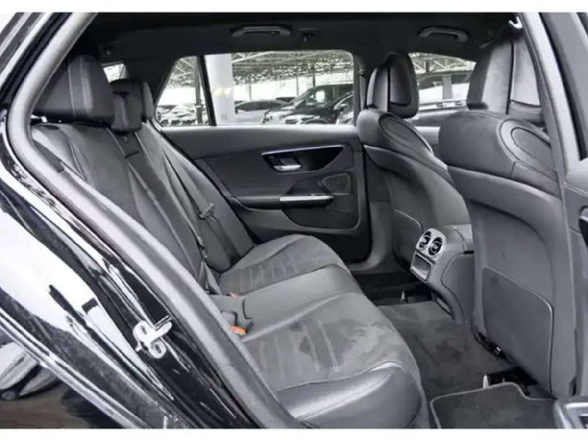 Mercedes-Benz Classe C Station Wagon 300 d mhev AMG Line Premium Plus auto (13)