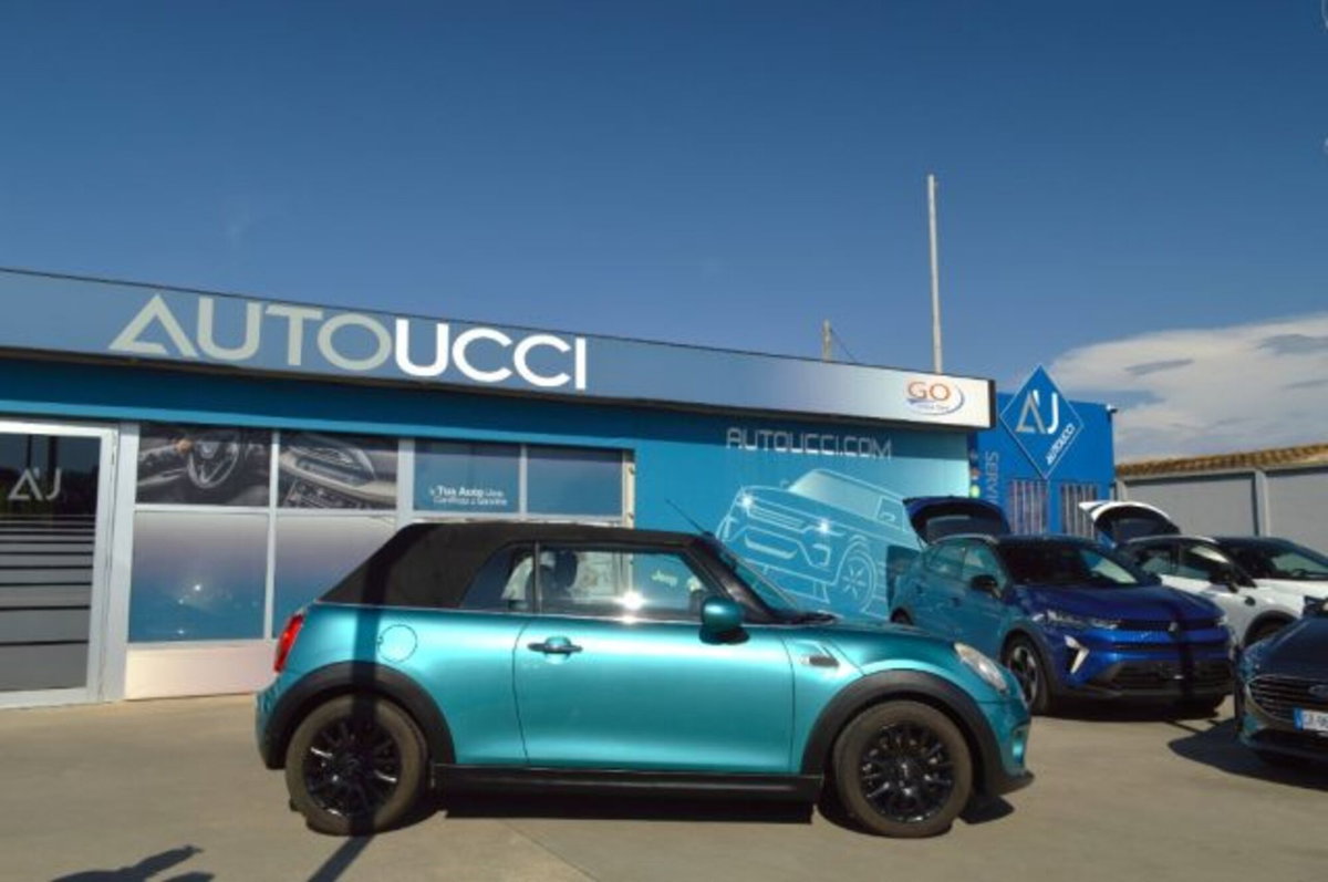 MINI Mini Cabrio 1.5 Cooper Cabrio (2)