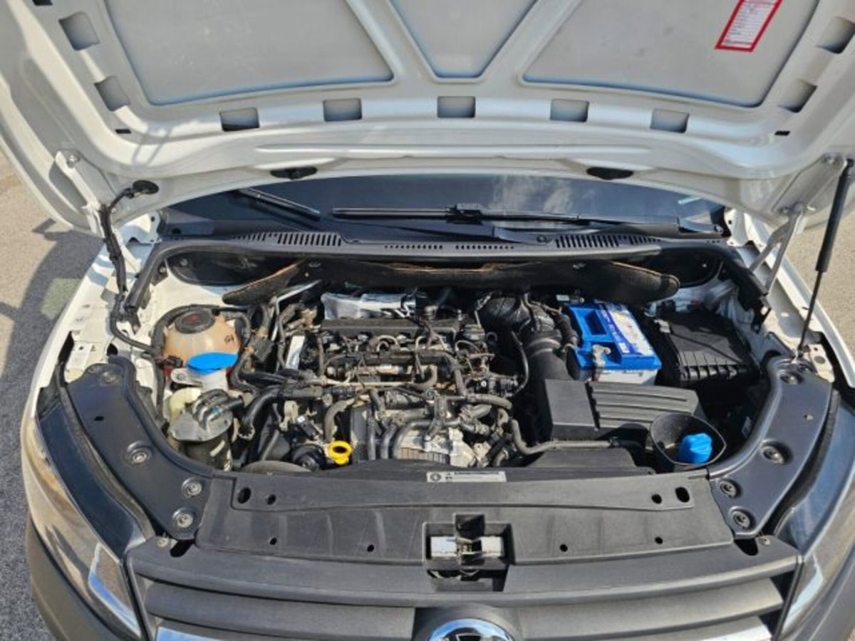 Volkswagen Veicoli Commerciali Caddy 2.0 TDI 122 CV 4MOTION Kombi (12)