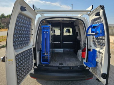 Volkswagen Veicoli Commerciali Caddy 2.0 TDI 122 CV 4MOTION Kombi (9)
