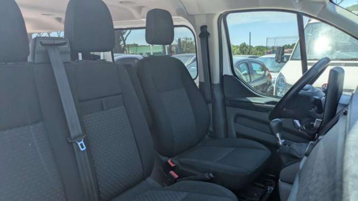Ford Transit Custom Furgone 340 2.0 EcoBlue 130 PL Combi Trend (13)