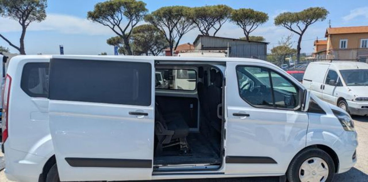 Ford Transit Custom Furgone 340 2.0 EcoBlue 130 PL Combi Trend (3)