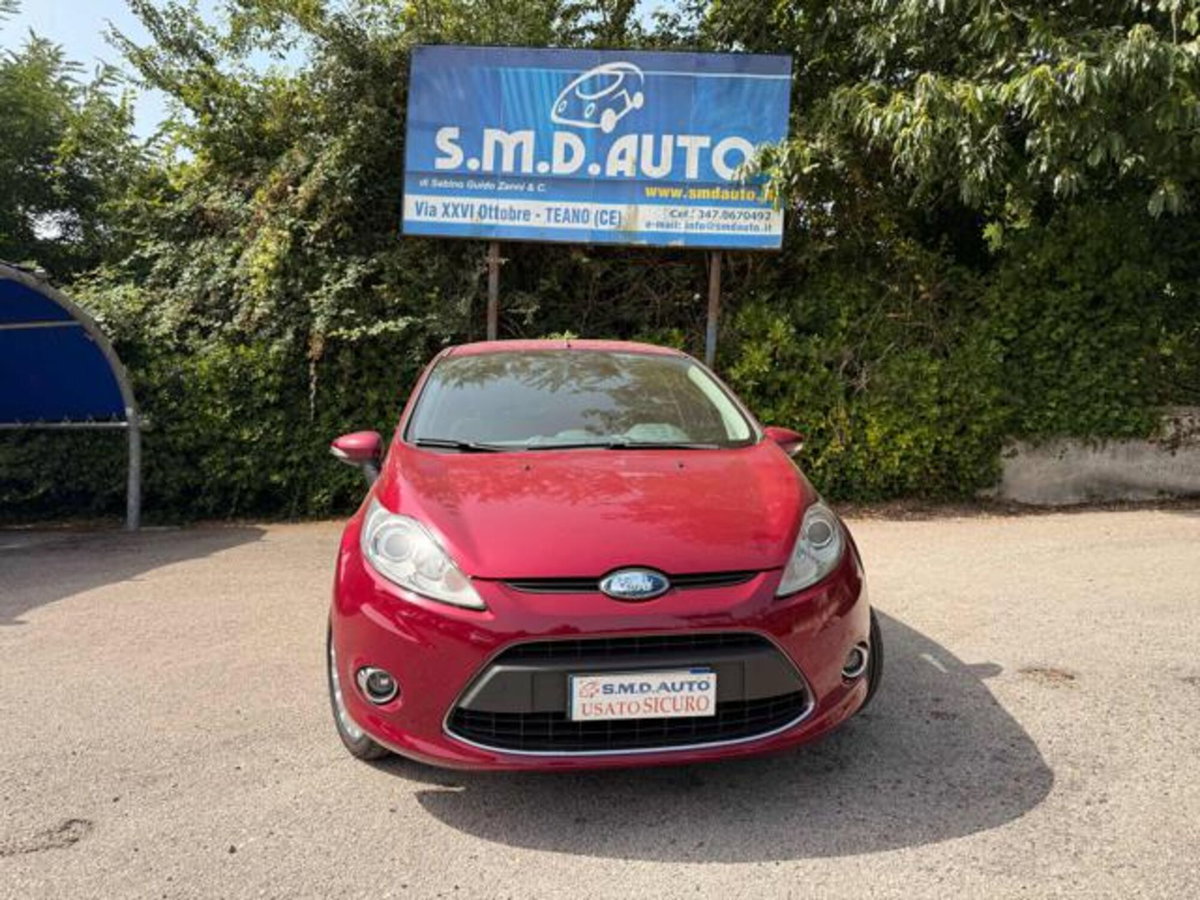 Ford Fiesta 1.6 TDCi 90CV 5 porte DPF Titanium (2)