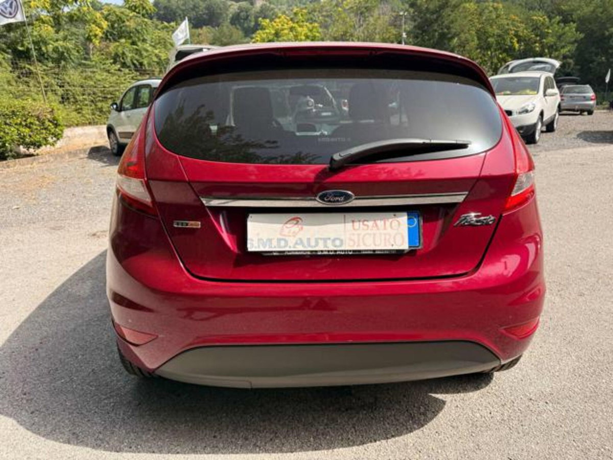 Ford Fiesta 1.6 TDCi 90CV 5 porte DPF Titanium (5)