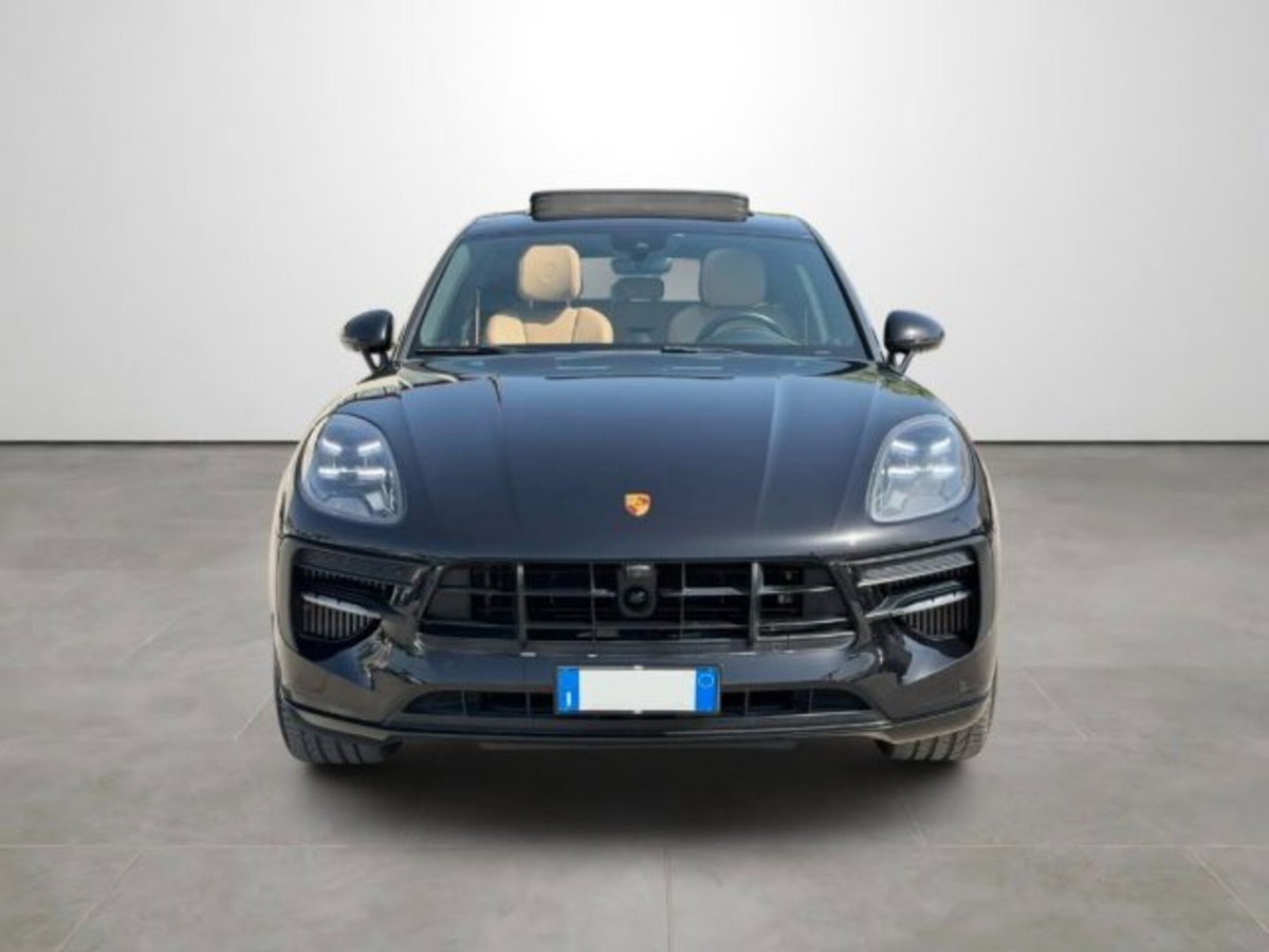 Porsche Macan S (2)