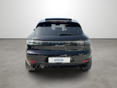 Porsche Macan S (5)