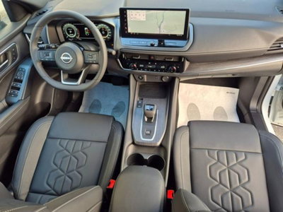 Nissan Qashqai 1.3 mhev Tekna 4wd 158cv xtronic (13)