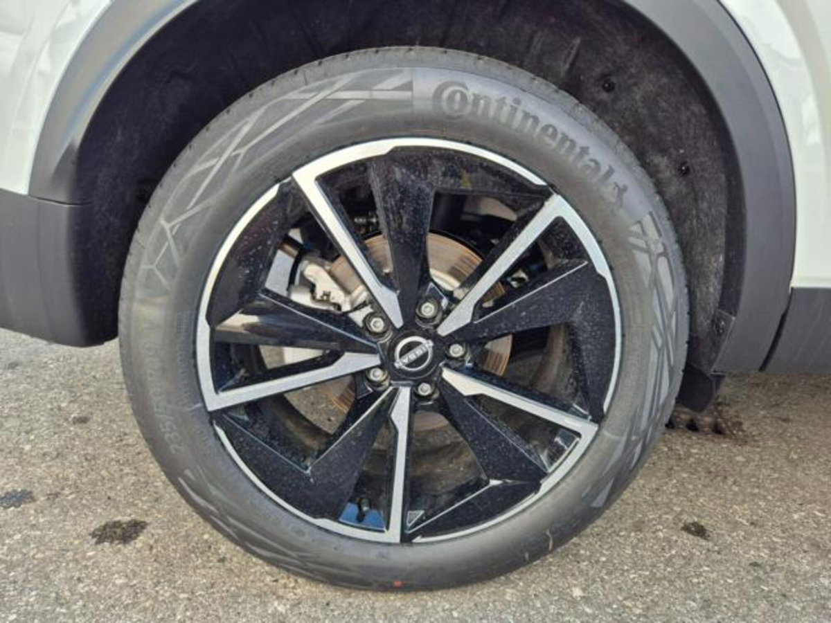 Nissan Qashqai 1.3 mhev Tekna 4wd 158cv xtronic (15)