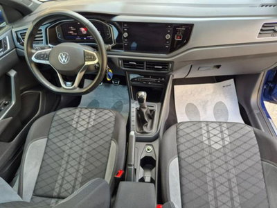 Volkswagen Taigo 1.0 tsi R-Line 115cv (14)