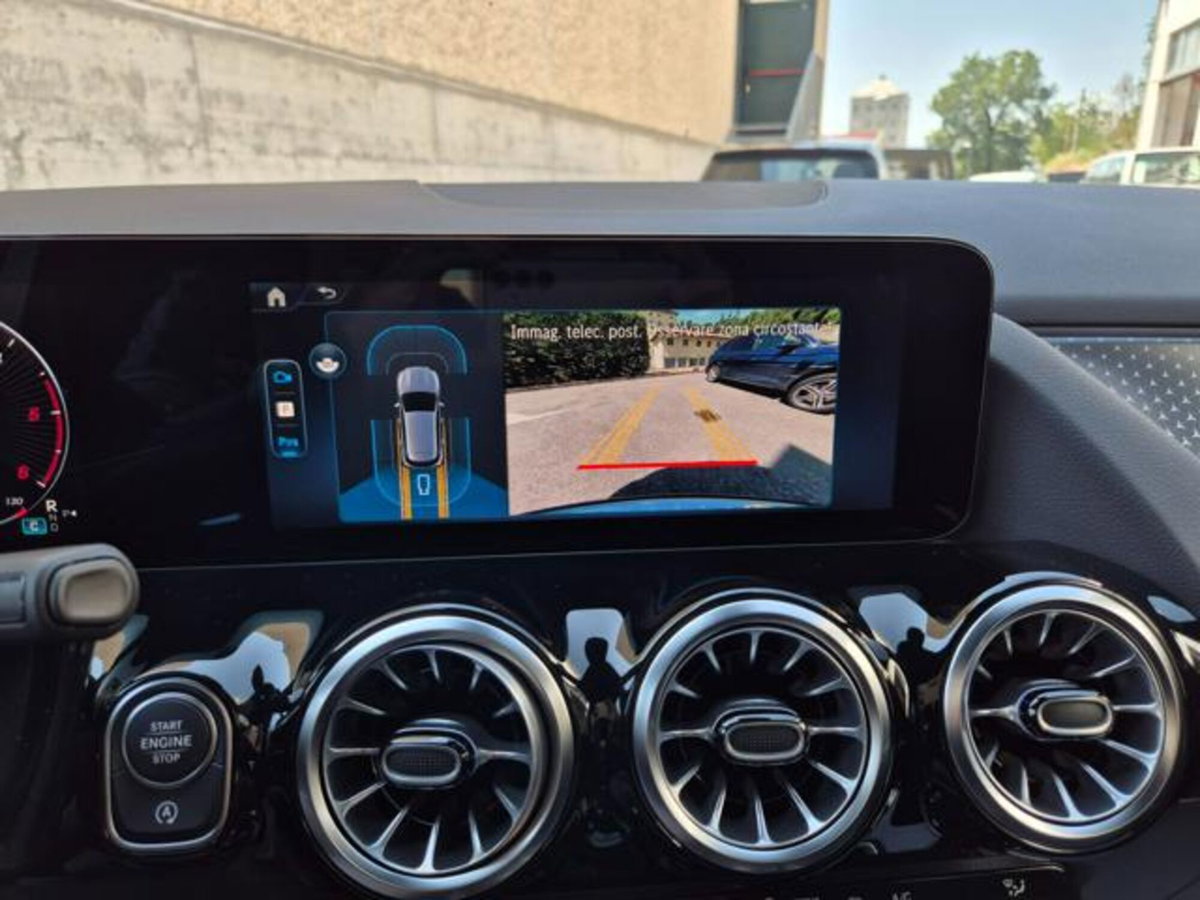 Mercedes-Benz GLA SUV 200 d AMG Line Extra Tech Edition auto (14)