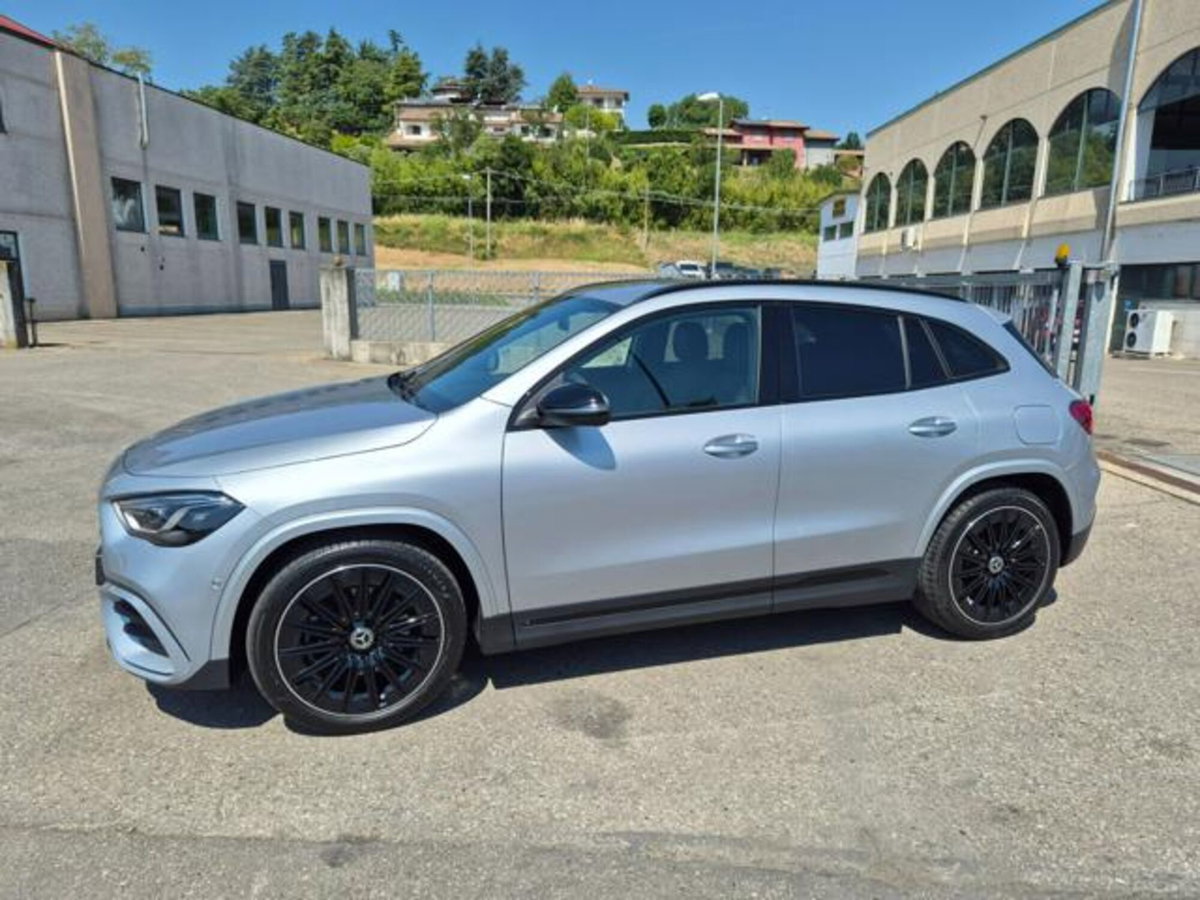 Mercedes-Benz GLA SUV 200 d AMG Line Extra Tech Edition auto (3)