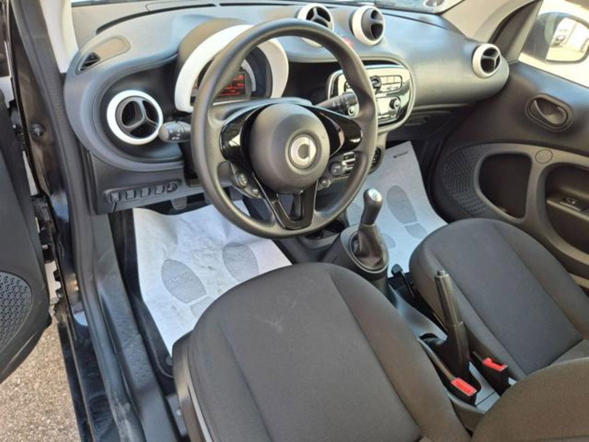 smart Fortwo 70 1.0 Passion (10)