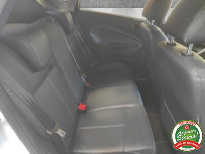 Ford Fiesta 1.6 TDCi 90CV 5 porte DPF Titanium (18)