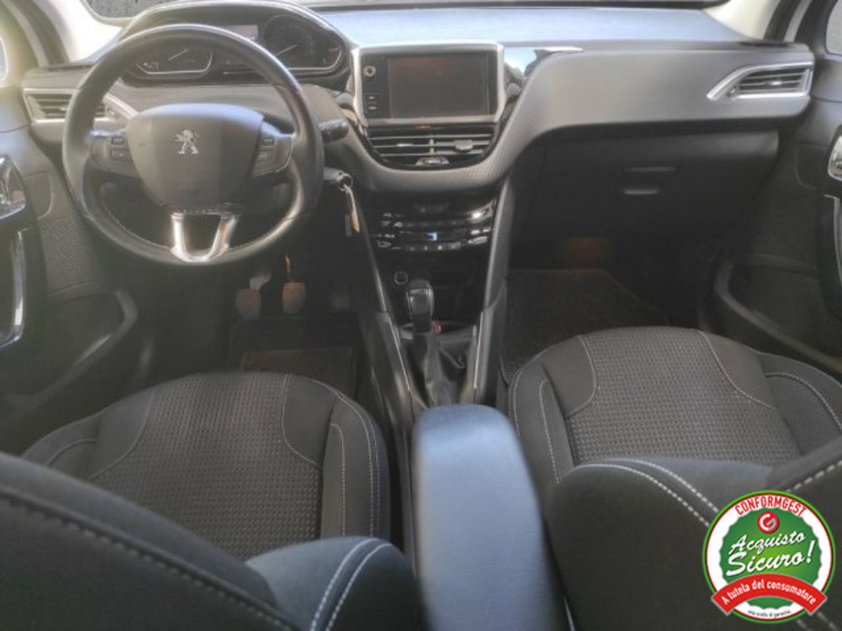 Peugeot 208 82 5 porte Active (11)