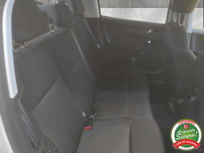 Peugeot 208 82 5 porte Active (16)