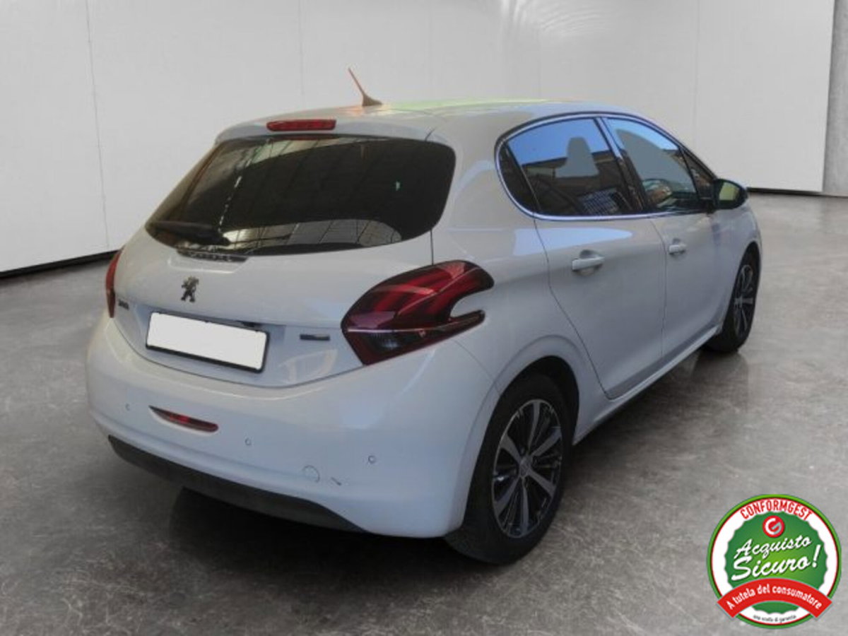 Peugeot 208 82 5 porte Active (4)