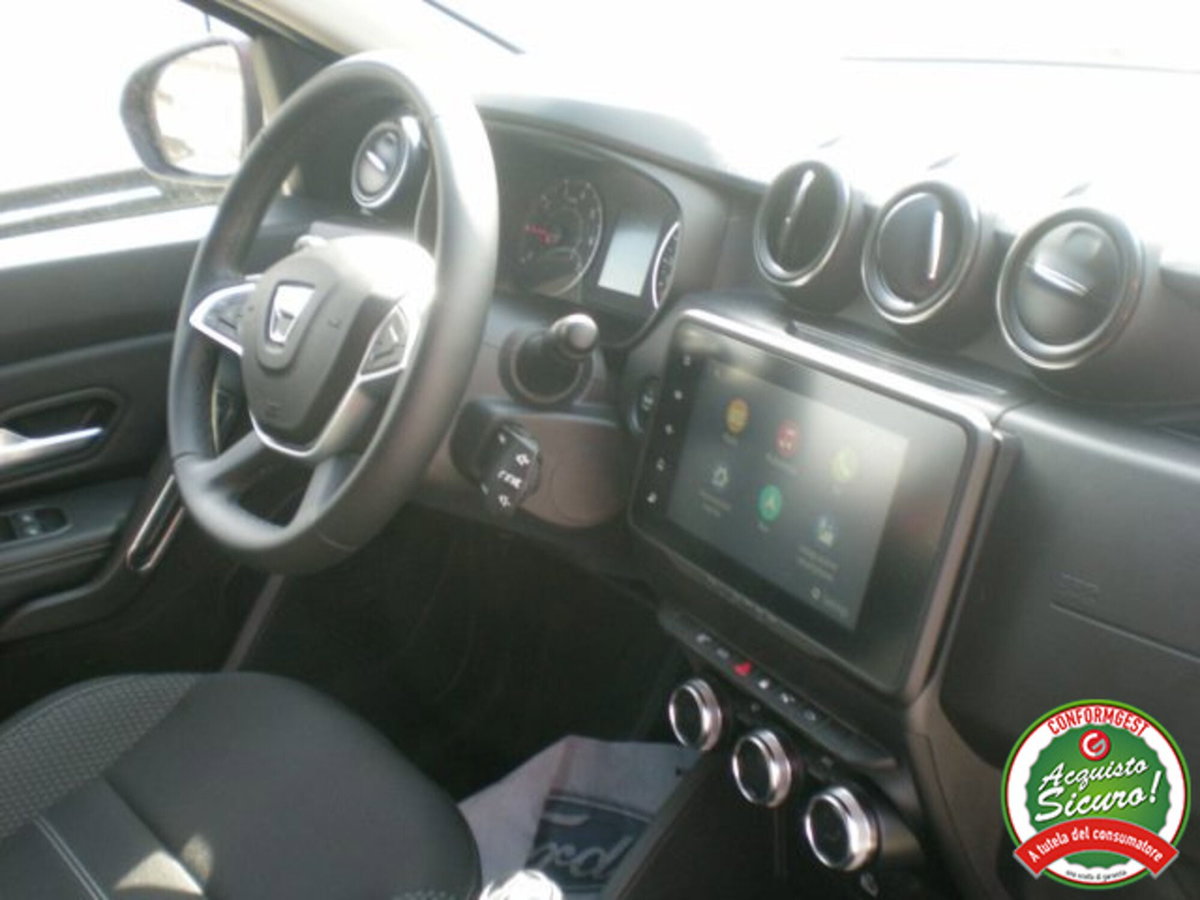 Dacia Duster 1.0 TCe 100 CV ECO-G 4x2 Prestige (10)
