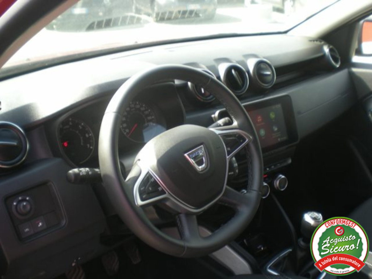 Dacia Duster 1.0 TCe 100 CV ECO-G 4x2 Prestige (14)