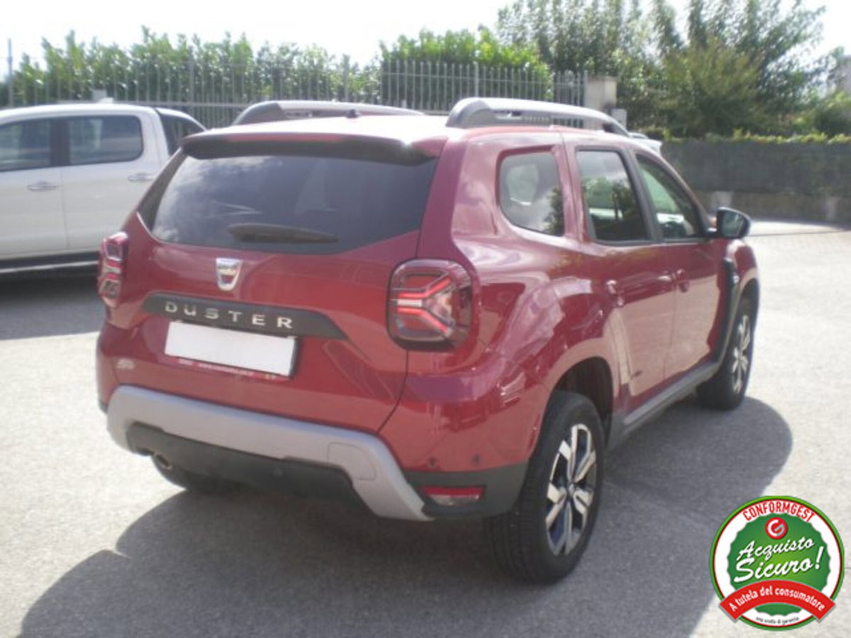 Dacia Duster 1.0 TCe 100 CV ECO-G 4x2 Prestige (7)