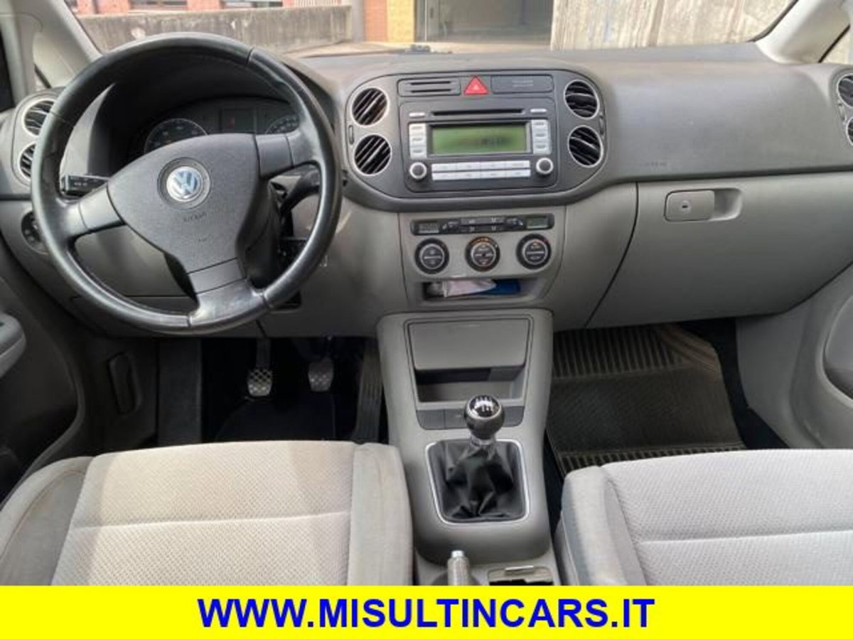 Volkswagen Golf Plus 1.6 16V FSI Comfortline (11)